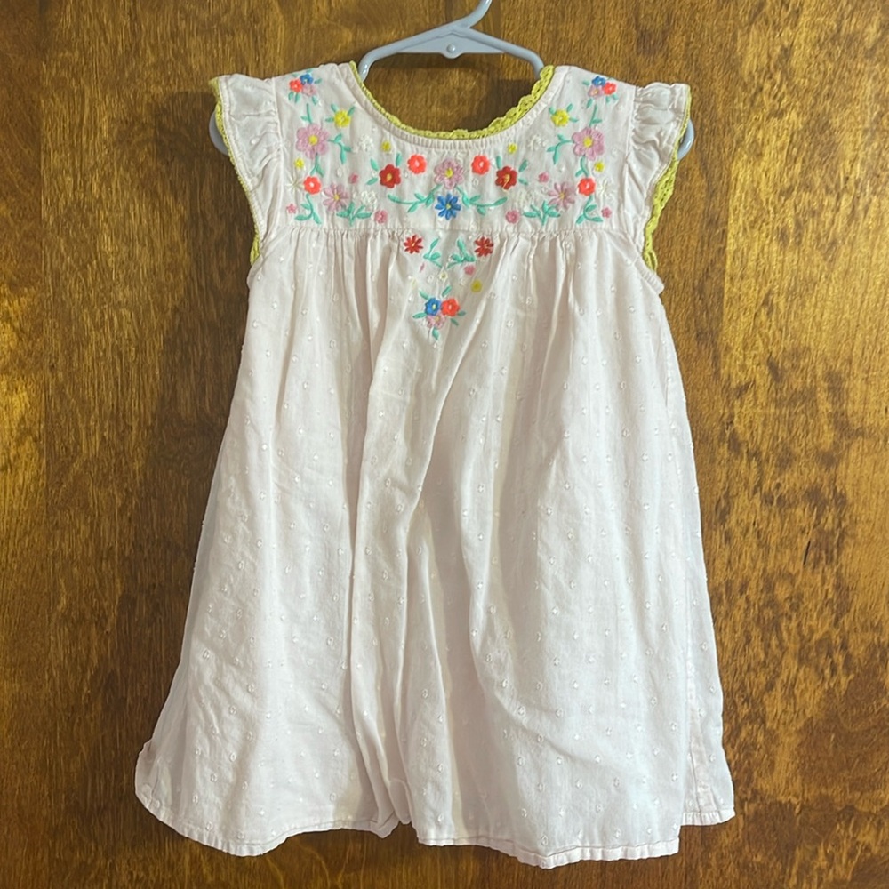 Baby Boden Swiss dot embroidered dress - Picture 1 of 4